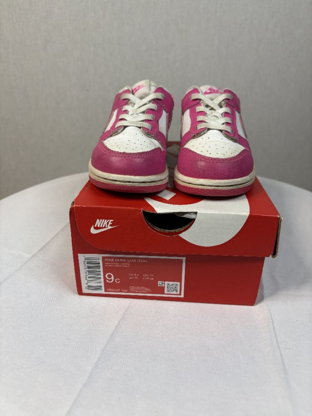 Nike Dunk Low Toddler Sneakers, Size 9C, White/Laser Fuchsia
